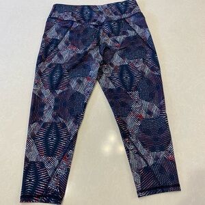 Patagonia W’s Centered Crop Leggings Vibrant Blue Pink Size L EUC